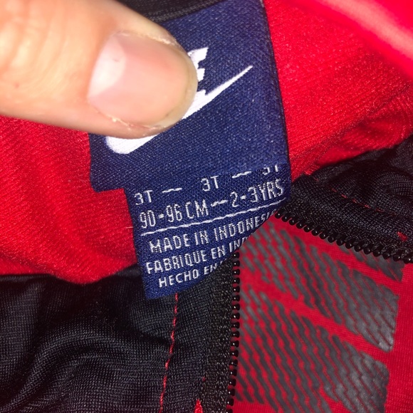 Nike Zip Up - Picture 2 of 3